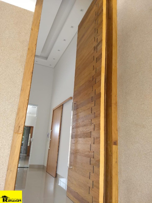 Casa de Condomínio com 3 quartos à venda, 150m² — foto 2 de 25