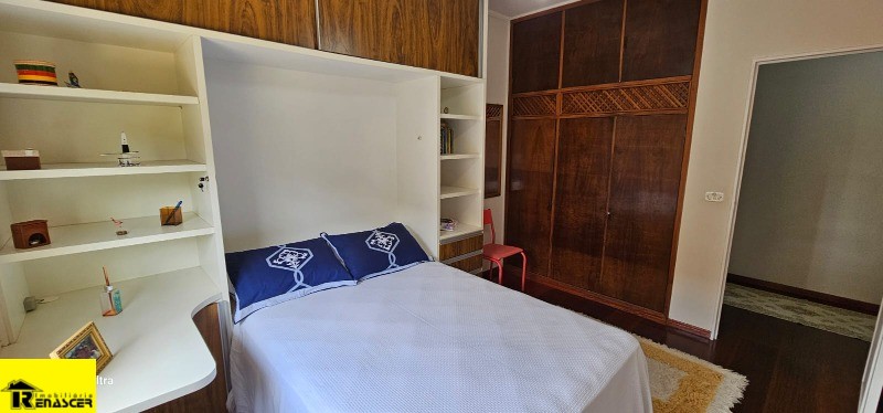 Casa com 3 quartos à venda, 230m² — foto 15 de 20