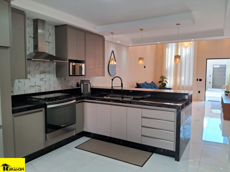 Casa com 3 quartos à venda, 180m² — foto 20 de 51