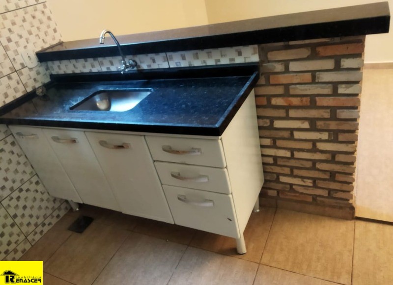 Casa com 3 quartos à venda, 240m² — foto 14 de 29