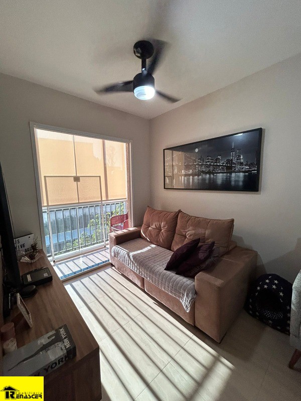 Apartamento com 2 quartos à venda, 50m² — foto 2 de 26