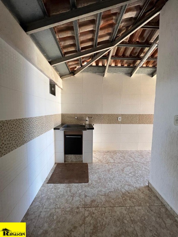 Casa de Condomínio com 3 quartos à venda, 130m² — foto 5 de 17