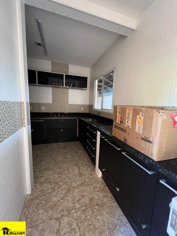 Casa de Condomínio com 3 quartos à venda, 130m² — foto 4 de 17
