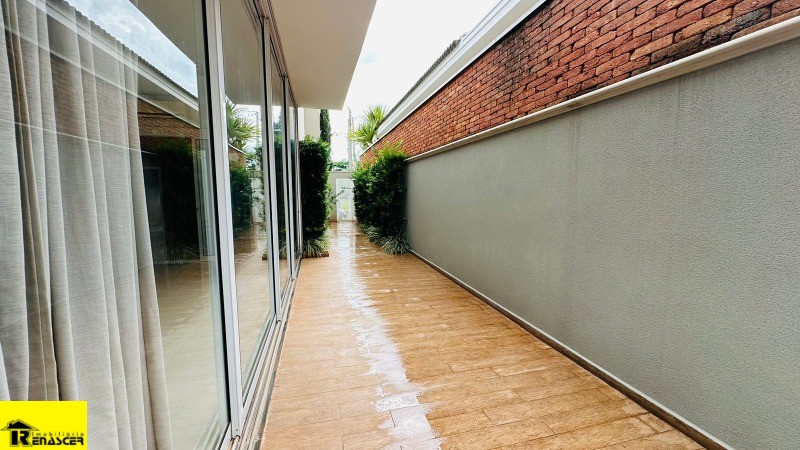Casa de Condomínio com 4 quartos à venda, 315m² — foto 14 de 33