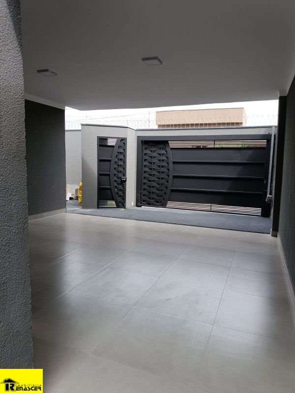 Casa com 3 quartos à venda, 155m² — foto 3 de 39