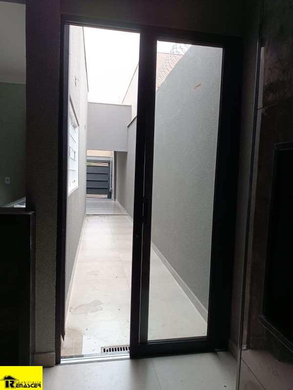 Casa com 3 quartos à venda, 155m² — foto 26 de 39
