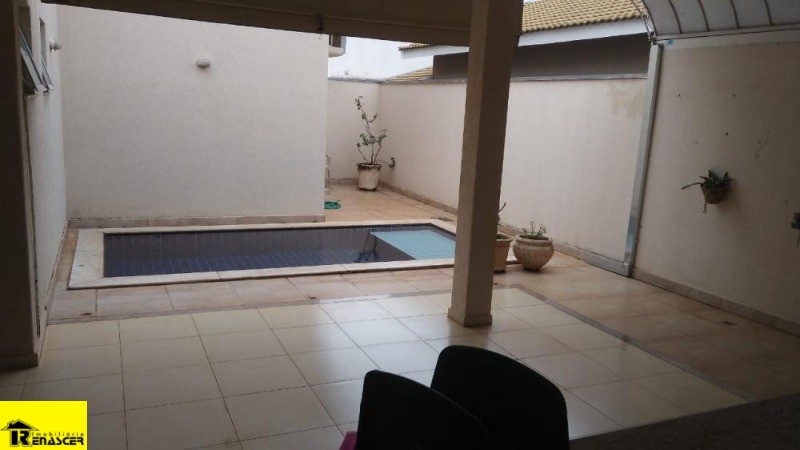 Casa de Condomínio com 3 quartos à venda, 242m² — foto 6 de 14