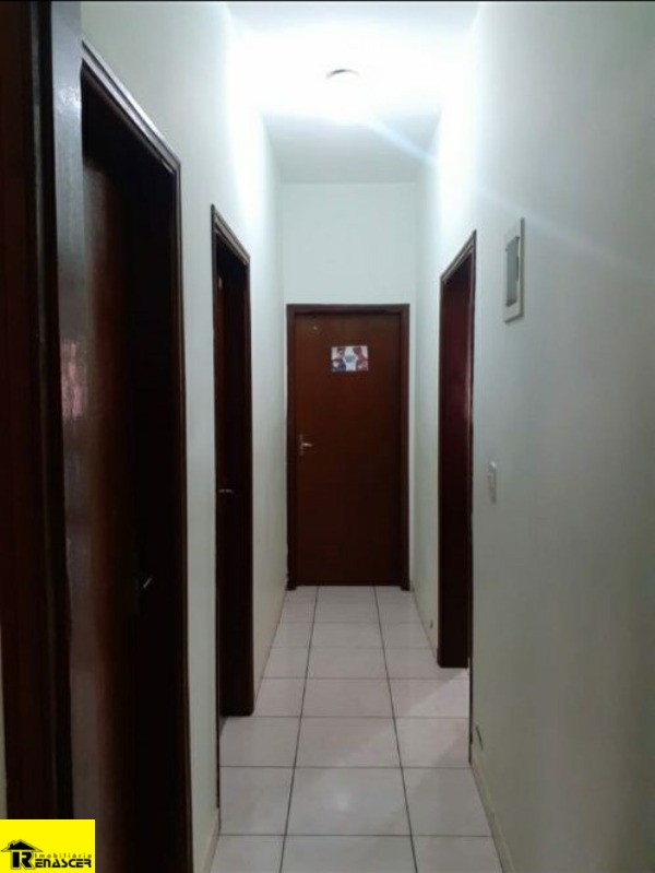 Casa com 3 quartos à venda, 120m² — foto 9 de 17