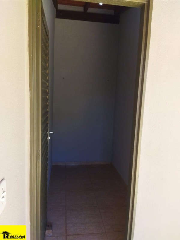 Casa com 3 quartos à venda, 240m² — foto 27 de 29