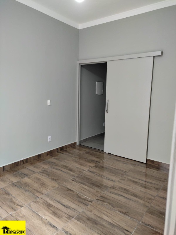 Casa com 3 quartos à venda, 155m² — foto 31 de 39
