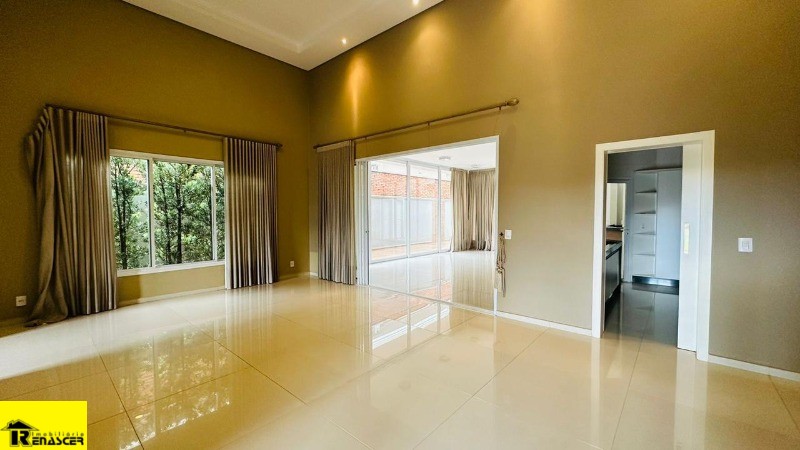 Casa de Condomínio com 4 quartos à venda, 315m² — foto 5 de 33