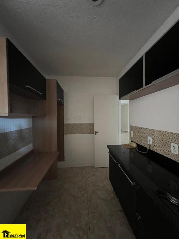 Casa de Condomínio com 3 quartos à venda, 130m² — foto 3 de 17