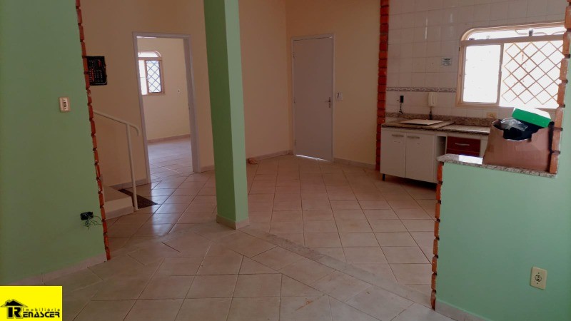 Casa com 3 quartos à venda e aluguel, 238m² — foto 11 de 43