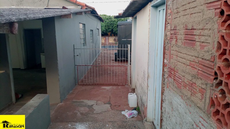 Casa com 2 quartos à venda, 140m² — foto 23 de 28