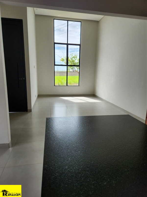 Casa de Condomínio com 3 quartos à venda, 172m² — foto 4 de 17