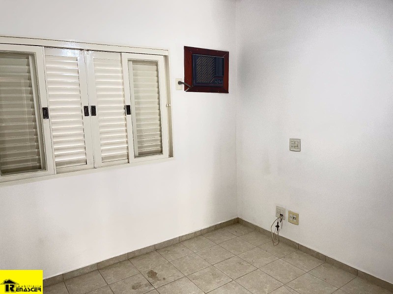 Casa de Condomínio com 3 quartos à venda e aluguel, 239m² — foto 20 de 20