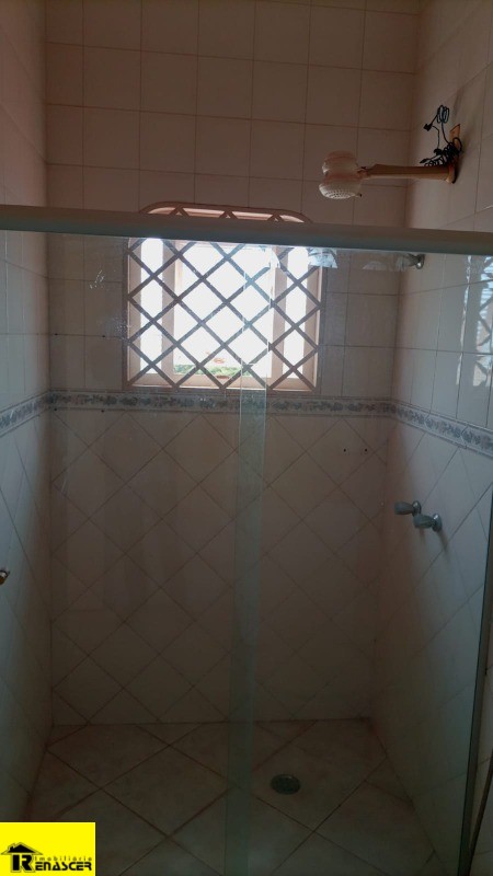 Casa com 3 quartos à venda e aluguel, 238m² — foto 37 de 43