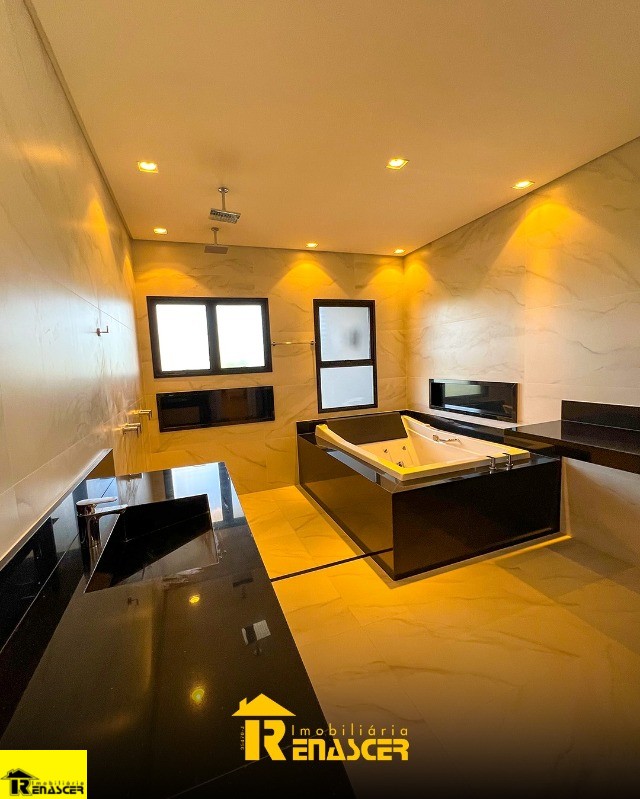 Casa de Condomínio com 4 quartos à venda — foto 10 de 10