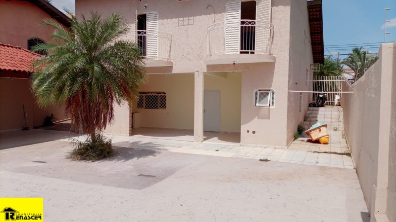Casa com 3 quartos à venda e aluguel, 238m² — foto 26 de 43