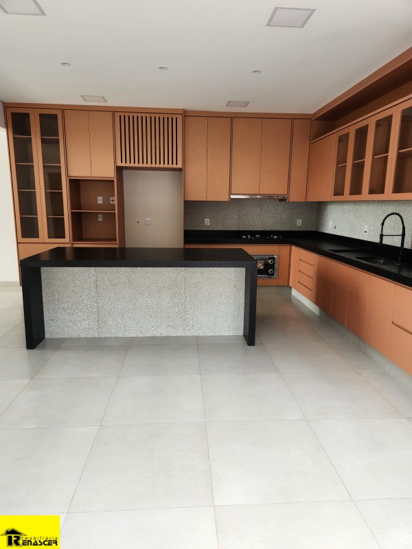 Casa de Condomínio com 3 quartos à venda, 172m² — foto 9 de 17