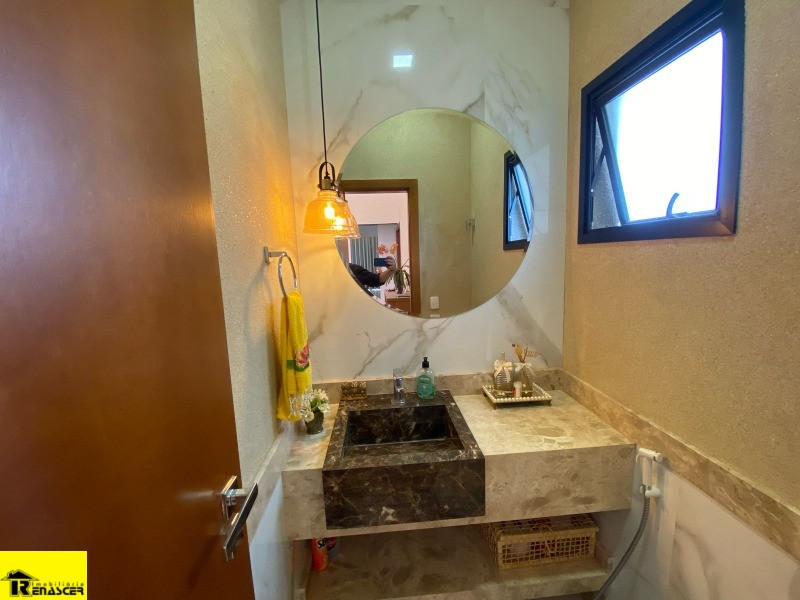 Casa de Condomínio com 3 quartos à venda, 215m² — foto 14 de 22