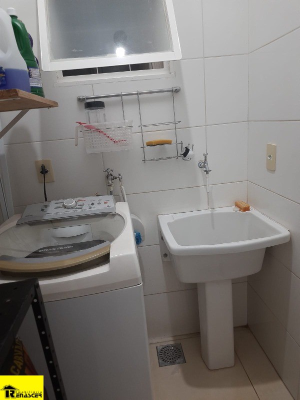 Casa de Condomínio com 3 quartos à venda, 200m² — foto 12 de 19