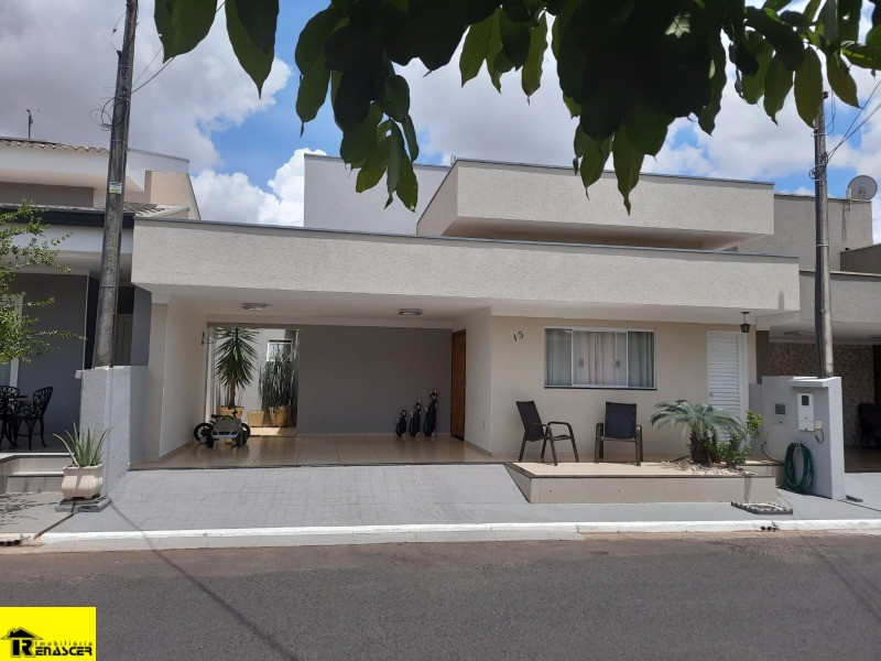 Casa de Condomínio com 3 quartos à venda, 200m² — foto 1 de 19