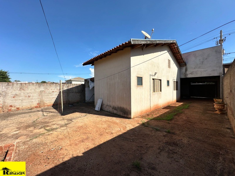 Casa com 2 quartos à venda, 100m² — foto 16 de 17