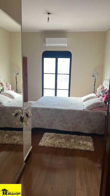 Casa com 3 quartos à venda, 500m² — foto 10 de 42