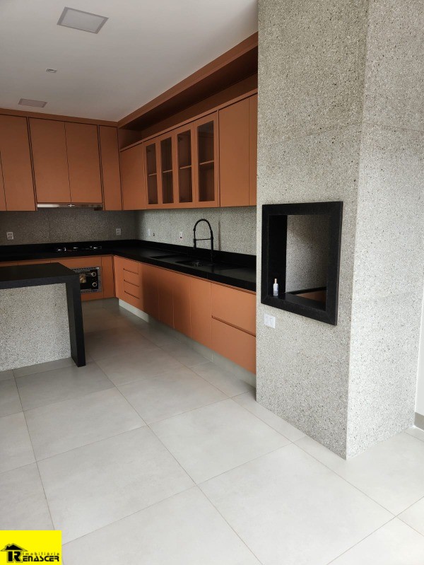 Casa de Condomínio com 3 quartos à venda, 172m² — foto 7 de 17