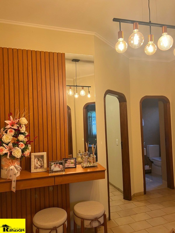 Casa com 3 quartos à venda, 500m² — foto 34 de 42