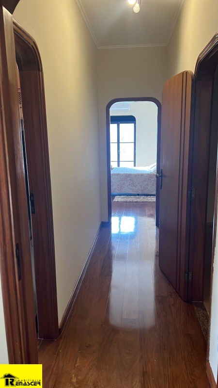 Casa com 3 quartos à venda, 500m² — foto 14 de 42
