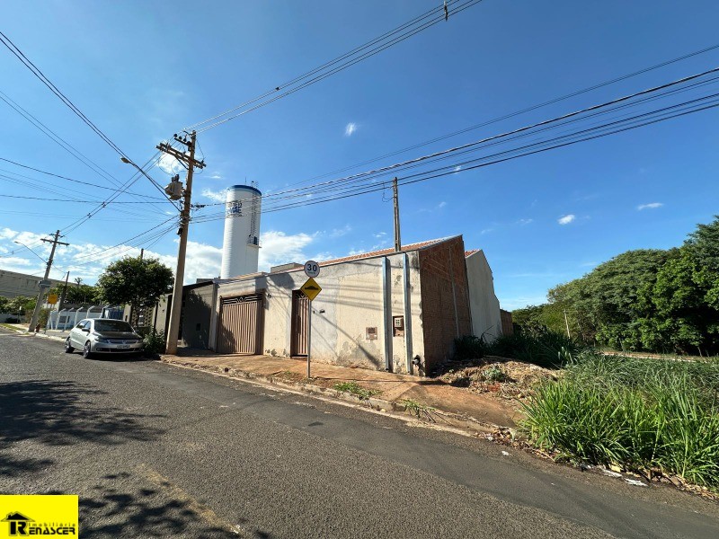 Casa com 2 quartos à venda, 100m² — foto 3 de 17
