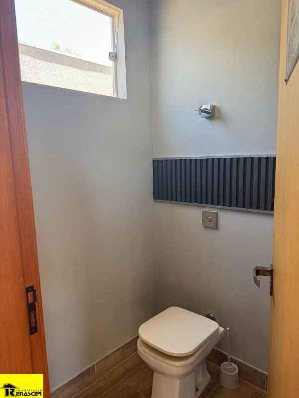 Casa com 3 quartos à venda, 360m² — foto 14 de 24