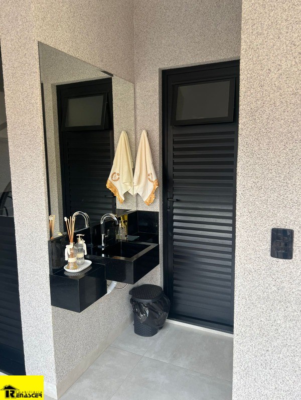 Casa com 3 quartos à venda, 500m² — foto 7 de 42