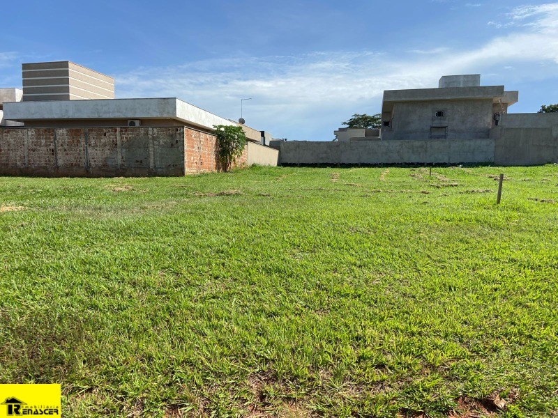Terreno / Lote / Condomínio  à venda, 600m² — foto 9 de 10