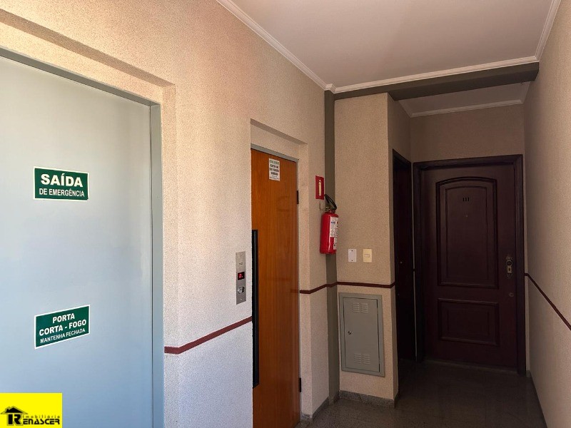 Apartamento com 3 quartos à venda e aluguel, 160m² — foto 2 de 22