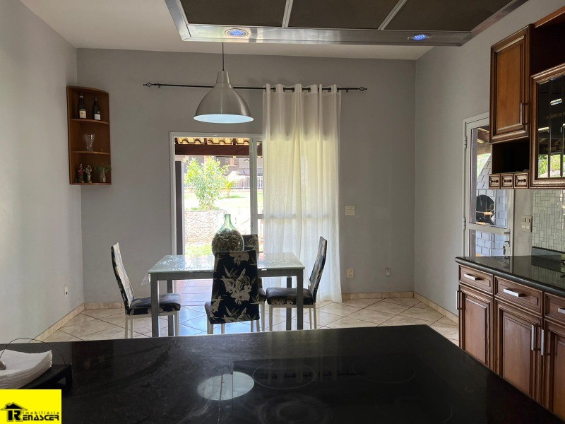 Casa de Condomínio com 4 quartos à venda, 376m² — foto 20 de 32