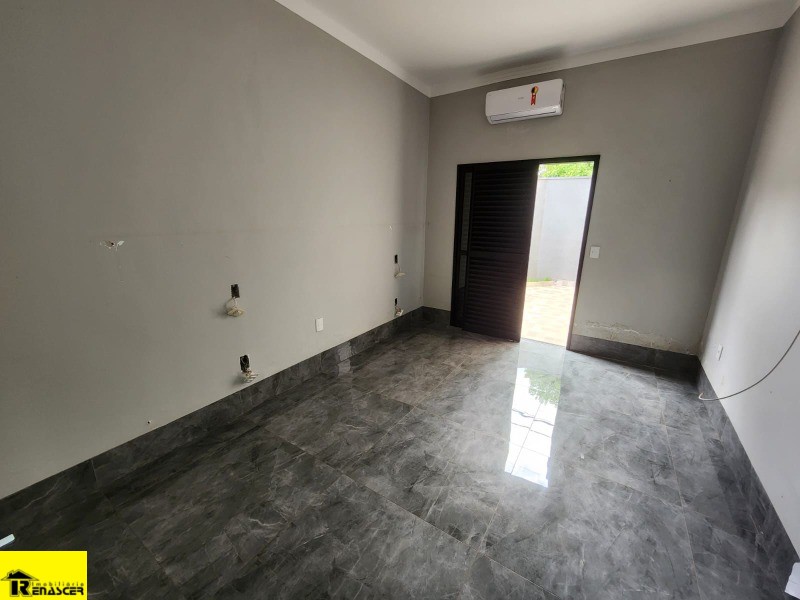Casa com 4 quartos à venda, 264m² — foto 17 de 30