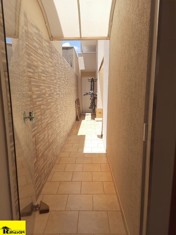Casa de Condomínio com 3 quartos à venda, 200m² — foto 5 de 19