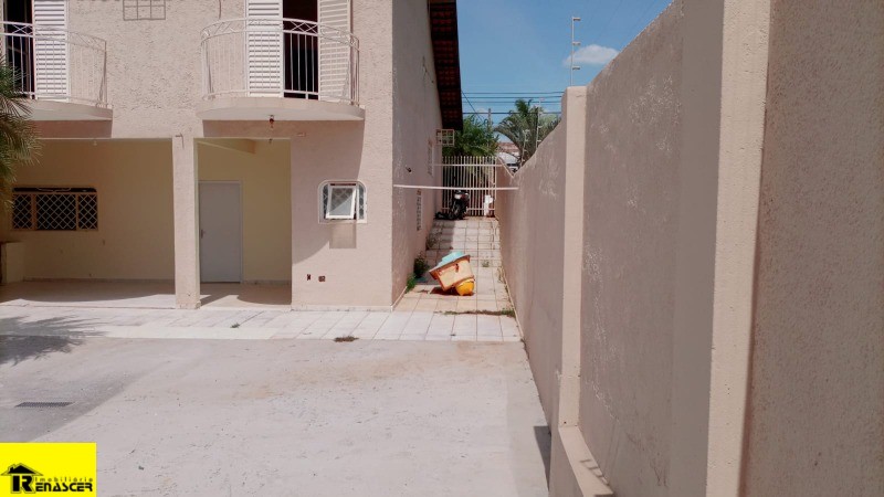 Casa com 3 quartos à venda e aluguel, 238m² — foto 27 de 43