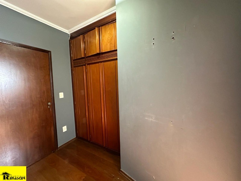 Apartamento com 3 quartos à venda e aluguel, 160m² — foto 10 de 22