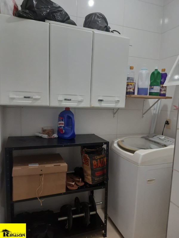 Casa de Condomínio com 3 quartos à venda, 200m² — foto 13 de 19