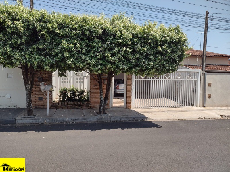 Casa com 2 quartos à venda, 160m² — foto 3 de 25