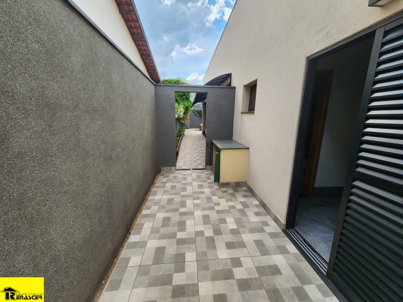Casa com 4 quartos à venda, 264m² — foto 9 de 30