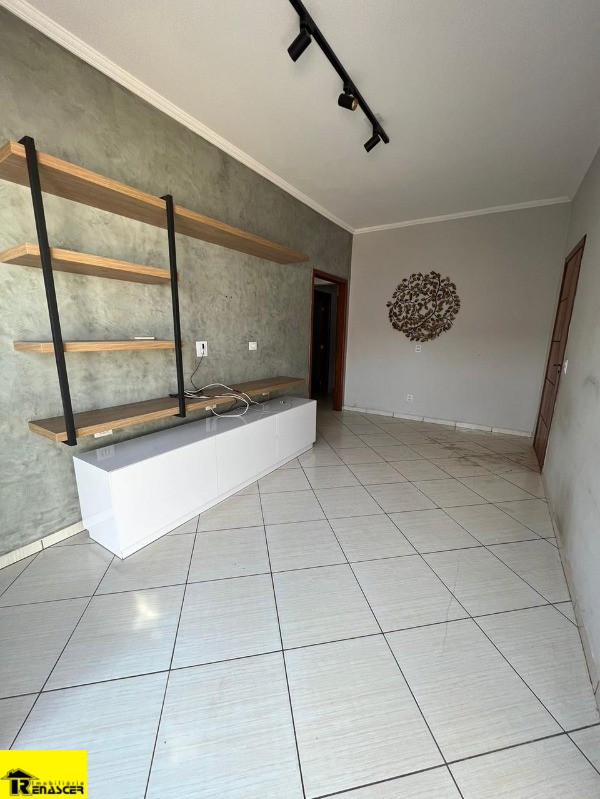 Casa com 2 quartos à venda, 110m² — foto 4 de 28