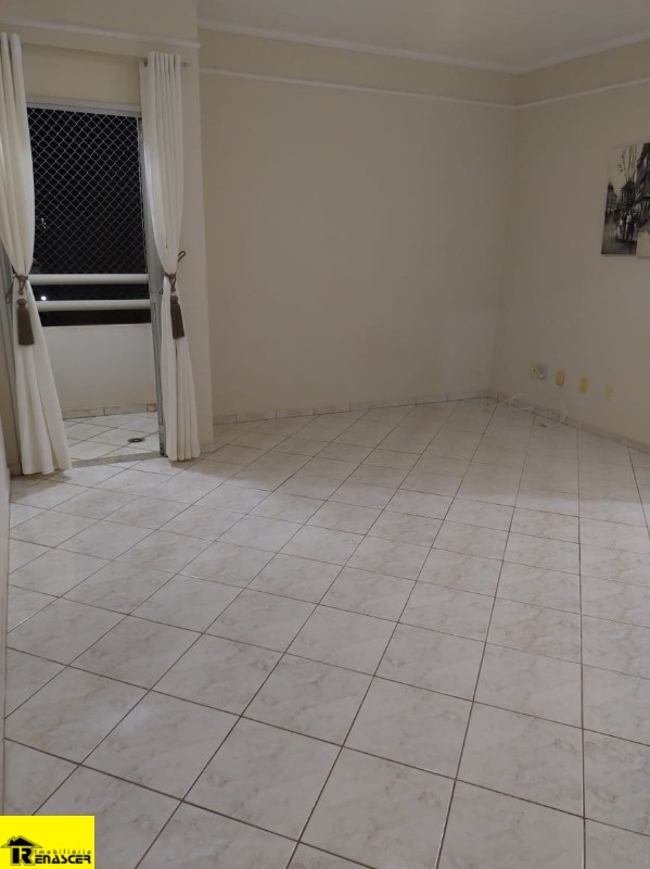 Apartamento com 2 quartos à venda, 80m² — foto 3 de 14