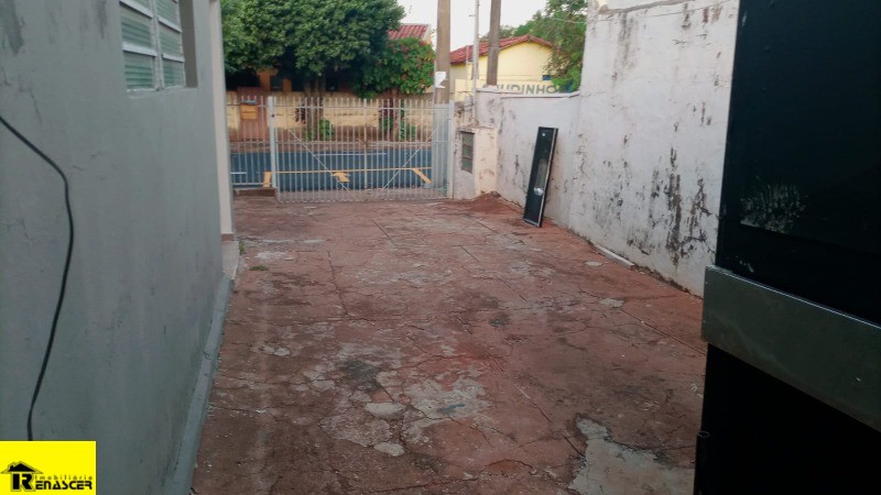 Casa com 2 quartos à venda, 140m² — foto 4 de 28