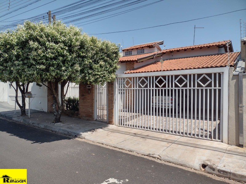 Casa com 2 quartos à venda, 160m² — foto 1 de 25