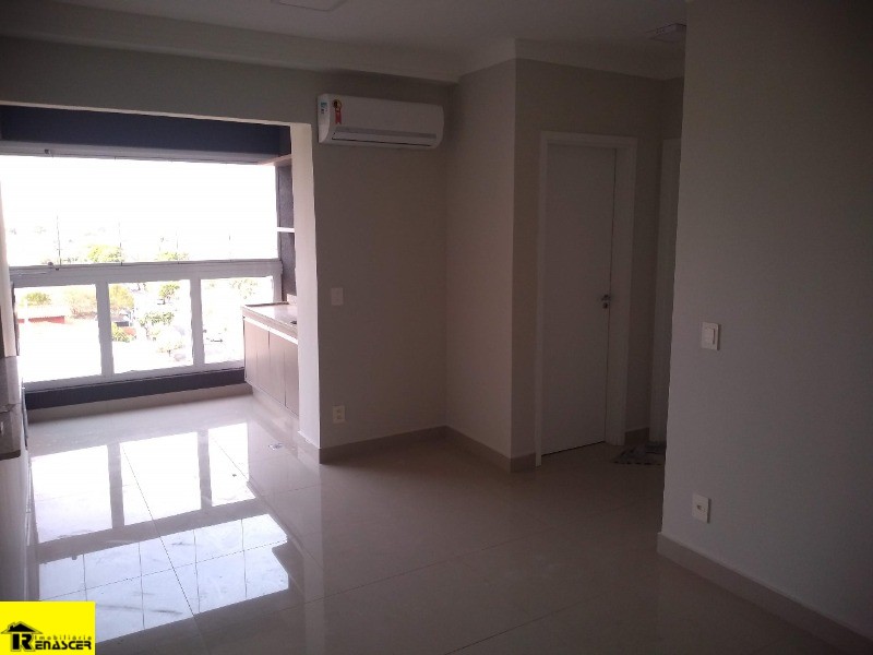 Apartamento com 2 quartos à venda, 57m² — foto 2 de 11